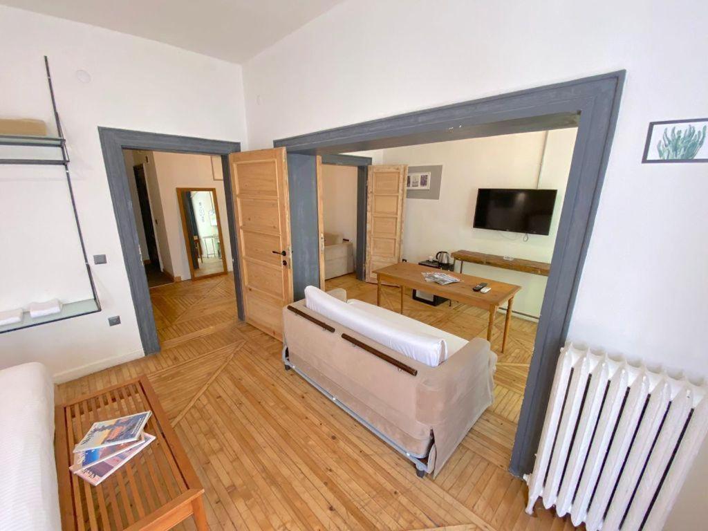 Pera Tunnel Hotell Istanbul Exteriör bild