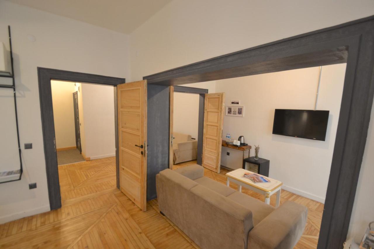 Pera Tunnel Hotell Istanbul Exteriör bild